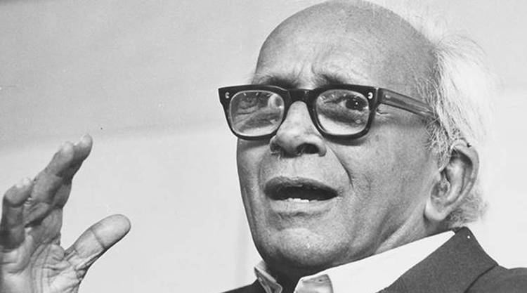এলামকুলাম মানাক্কল শঙ্করন নাম্বুদিরিপাদ - প্রয়ান দিবসে স্মরণ 